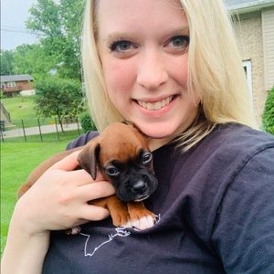 Meet your Posher, Jennifer